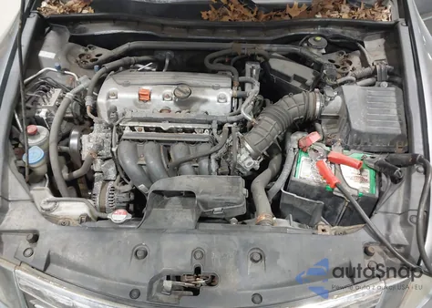 2011 Honda Accord 2.4 Ex z USA, uszkodzony, nr VIN 1HGCP2F71BA139092